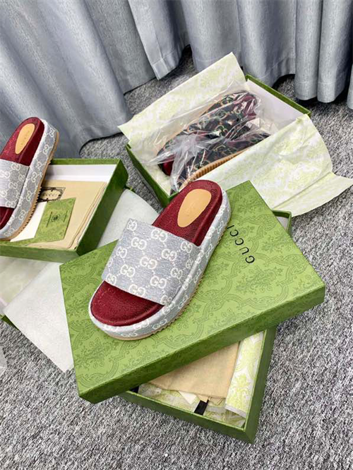 Gocci Slipper