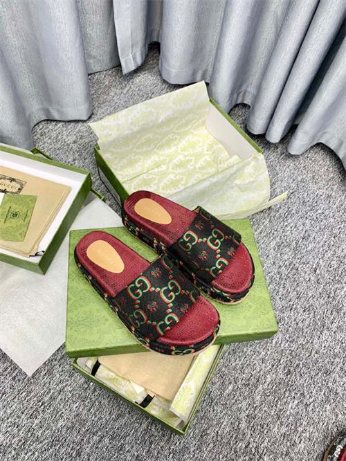 Gocci Slipper