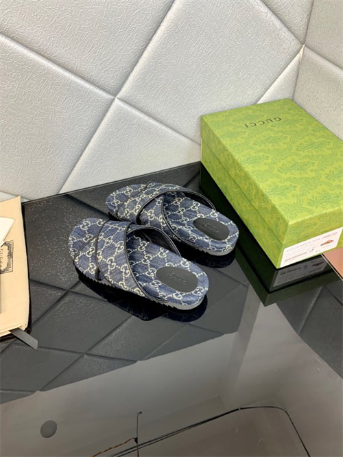 Gocci Slipper