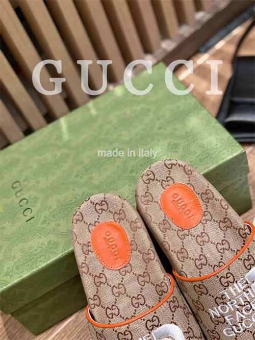 Gocci Slipper