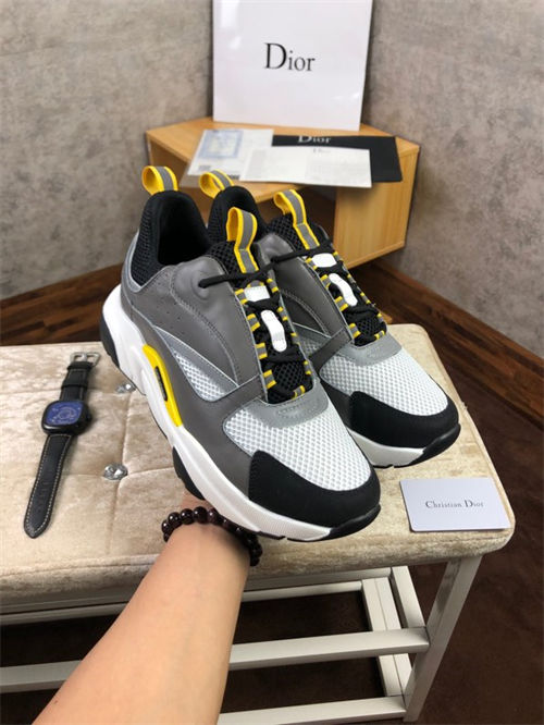 DR B22 SNEAKER