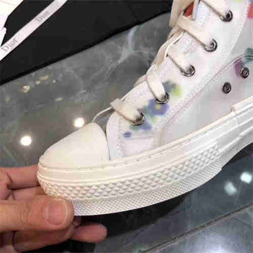 DR Sneaker