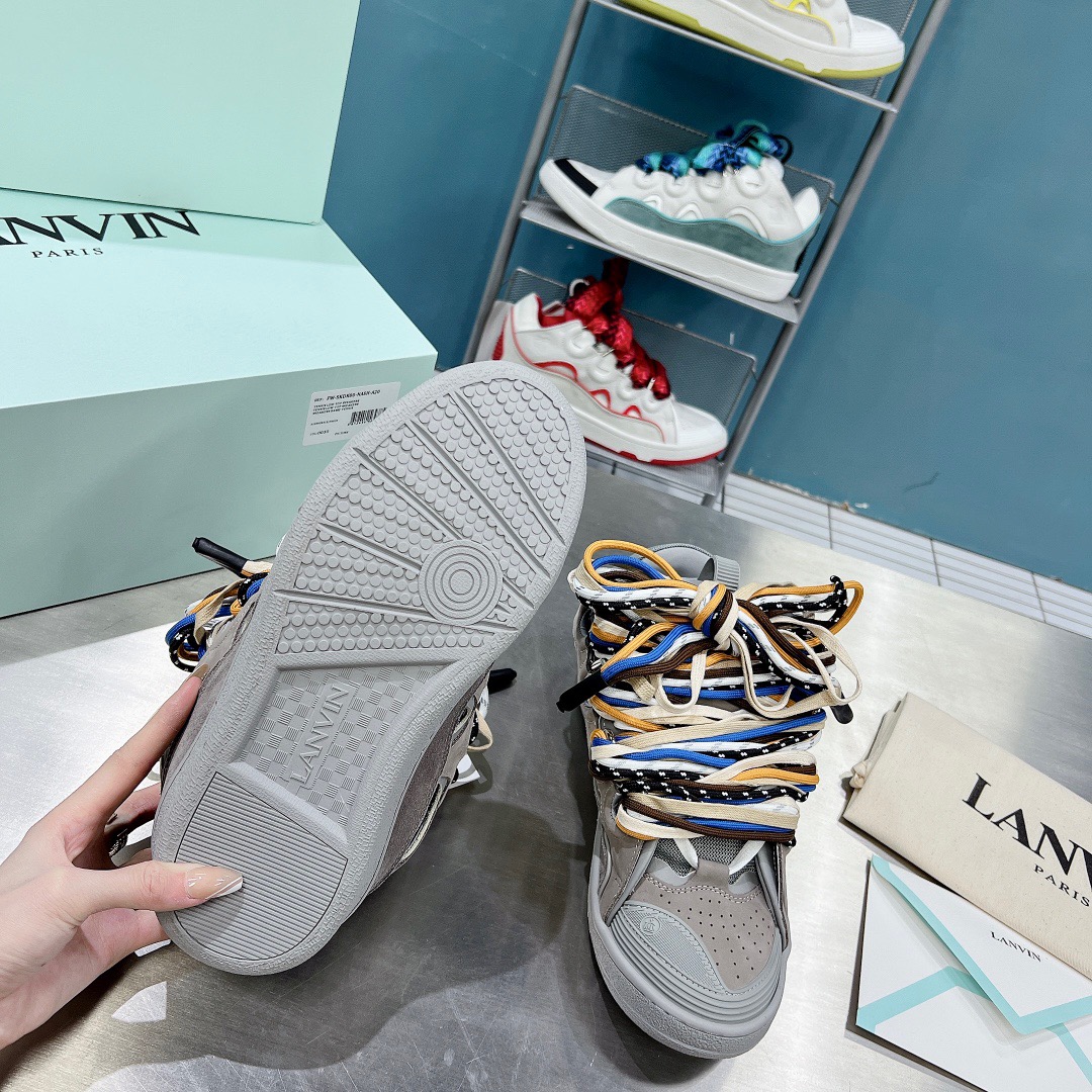 Lanvon Leather Curb 9