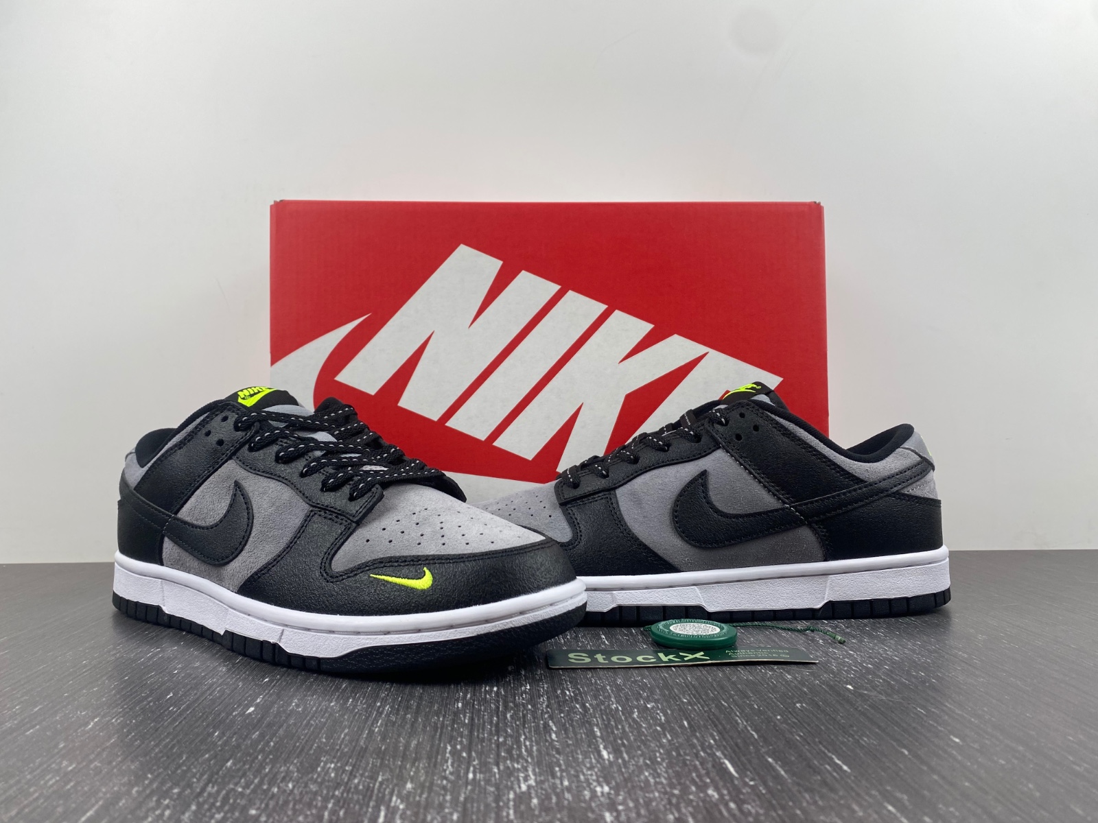 Nike Dunk Low