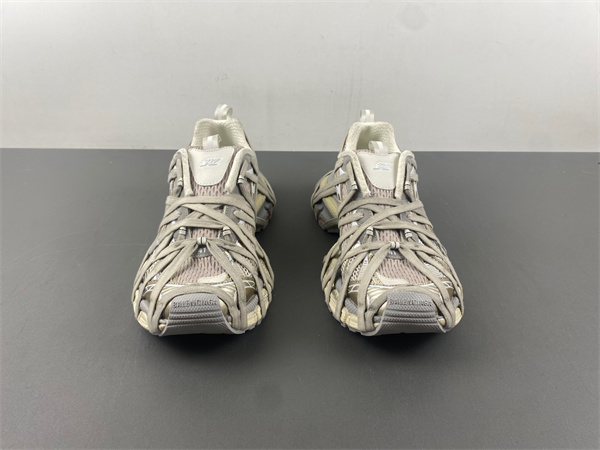 Ba*len*cia*ga phantom sneaker  778698 w3xll 9191