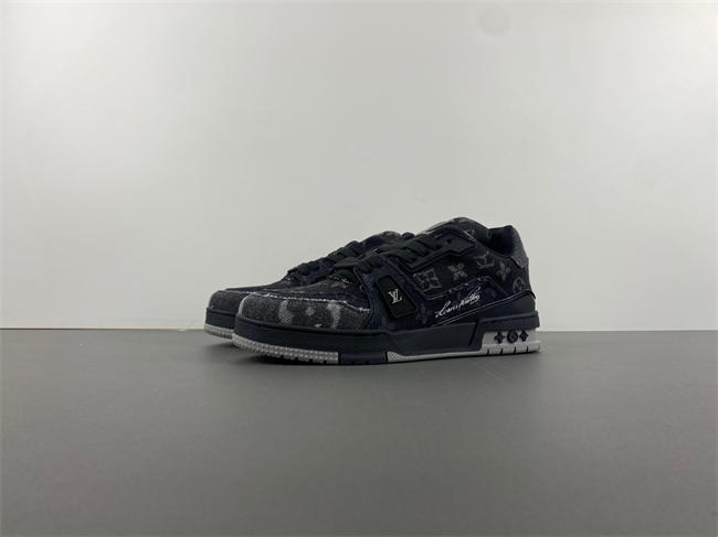 l**is V*t*n lv trainer 28488