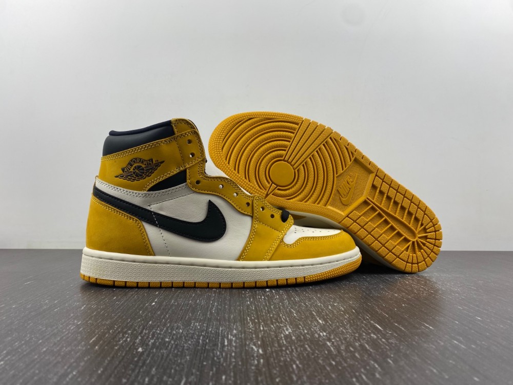 Jordan 1 Retro High Yellow Ochre 555088-109