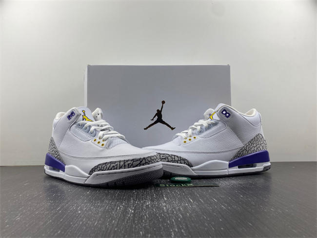869802-907 Jordan 3/8 Retro