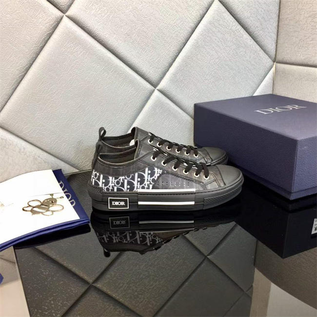 D*or sneaker