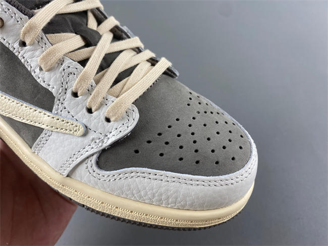 Travis Scott x Air Jordan 1 OG Low PS