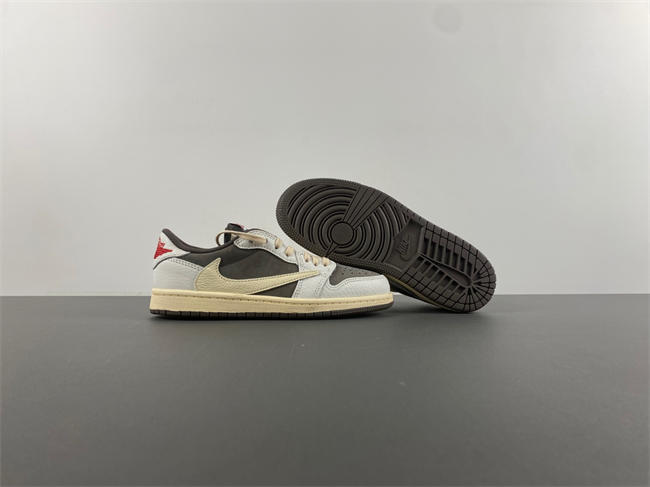 Travis Scott x Air Jordan 1 OG Low PS