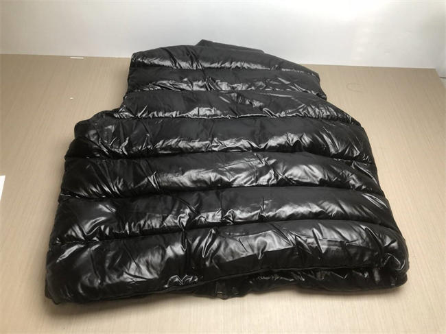 MONCLER 19FW TIB