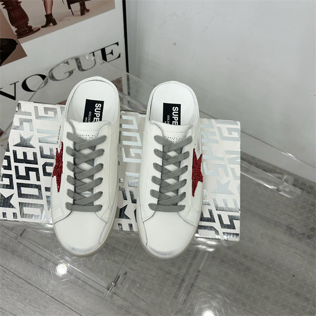 Golden Goose Sneaker